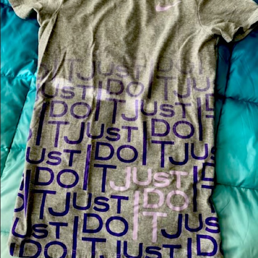 Nike t-shirt